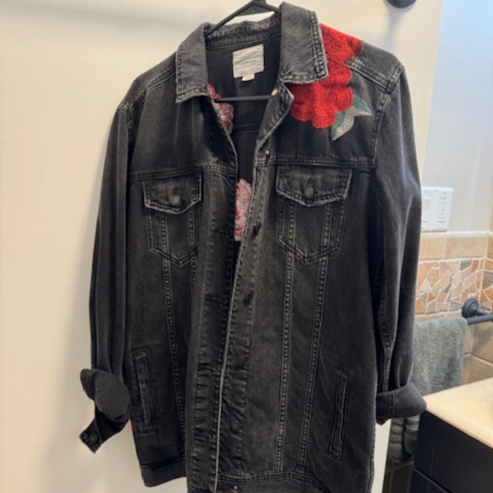 Black with Flower Embroidery Jean Jacket